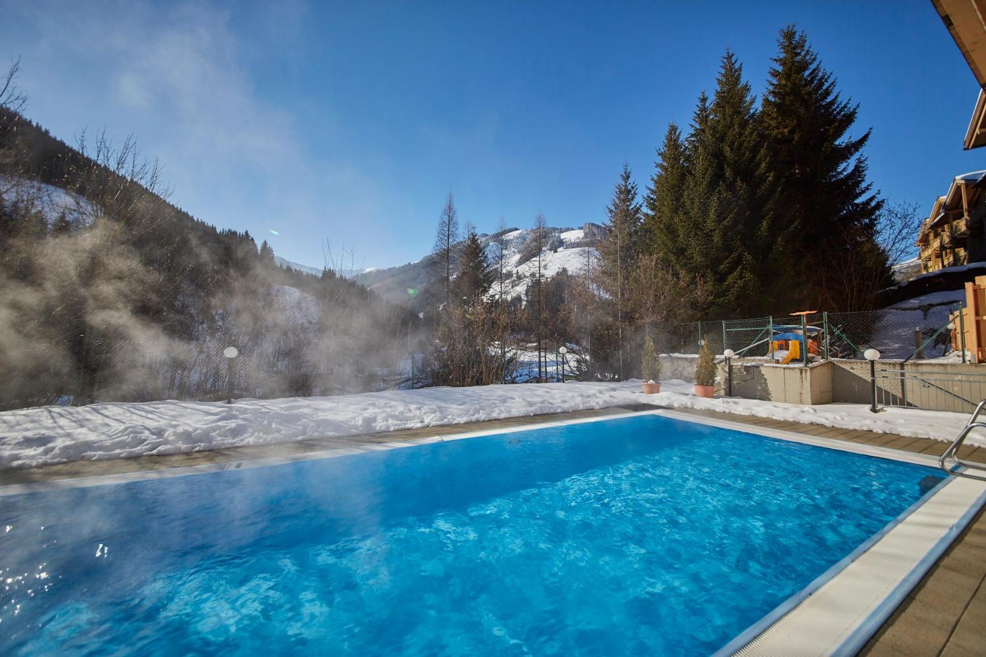 Alpenparks Apartment & Ferienresort Rehrenberg Viehhofen Zewnętrze zdjęcie